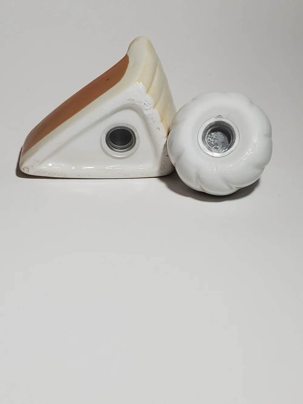 Holiday Pumpkin Pie Themed with Whipped-Topping Salt & Pepper Shaker Set NWOT